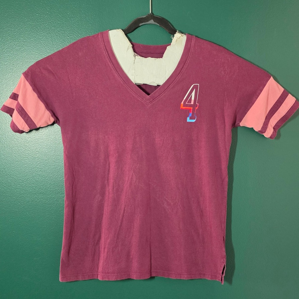 Flirtitude Active Flirty Tee Womens Medium Maroon NY Varsity Stripe V-Neck Shirt